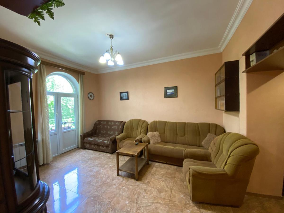 Agora Arcs Apartment Γιερεβάν Εξωτερικό φωτογραφία